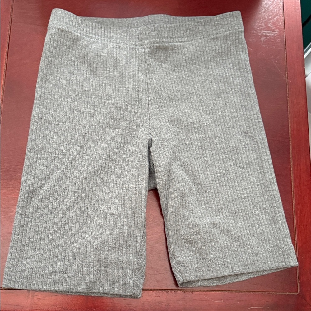 Old Navy Kids Heather Gray Ribbed Shorts